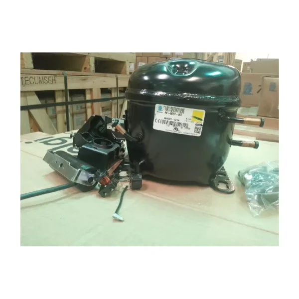 COMPRESOR HERMETICO TECUMSEH BRASIL 1/4HP AE4430Y  R134A 110V - Imagen 2